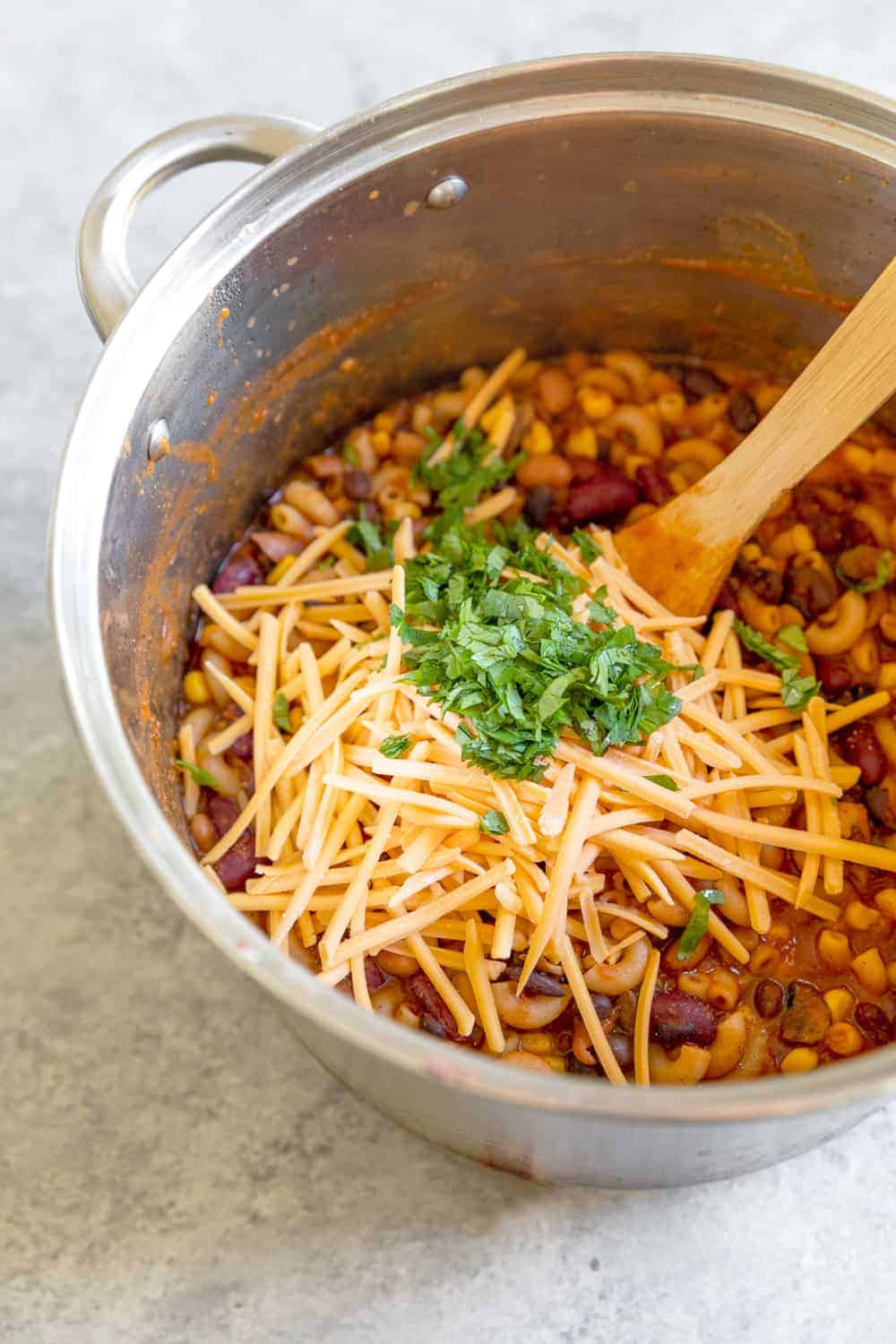 Vegan Chili Mac