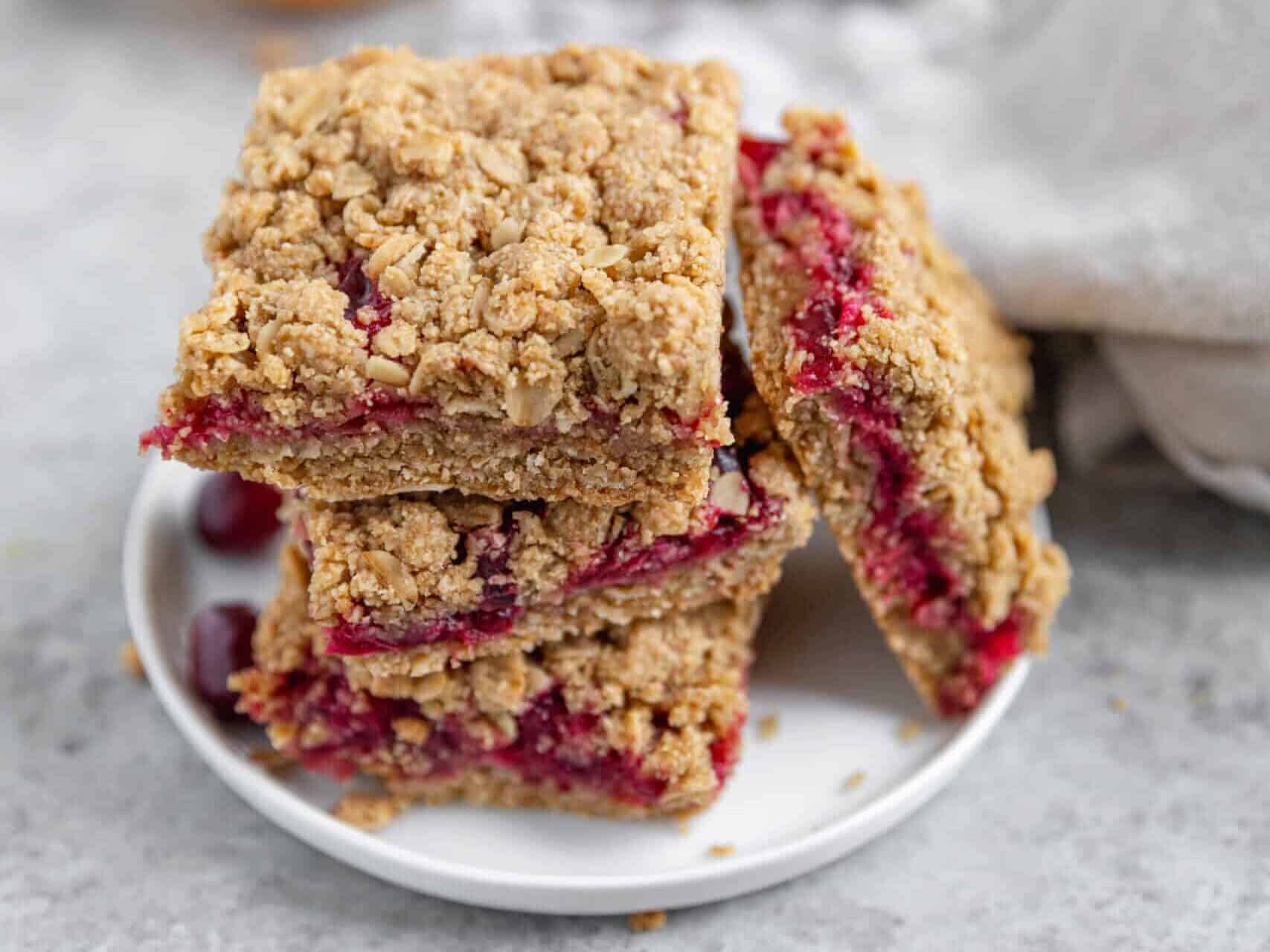 vegan cranberry oat bars