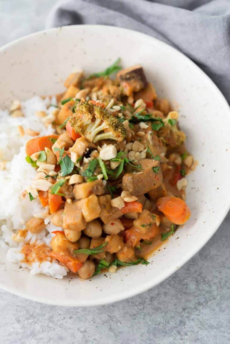 Slow Cooker Coconut Curry Delish Knowledge