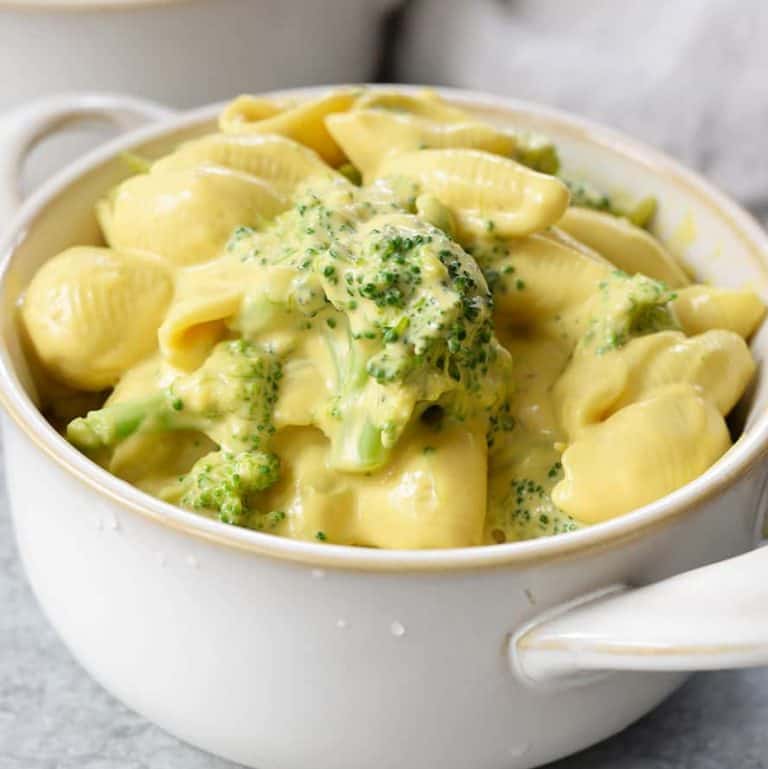 Vegan Broccoli Mac And Cheese