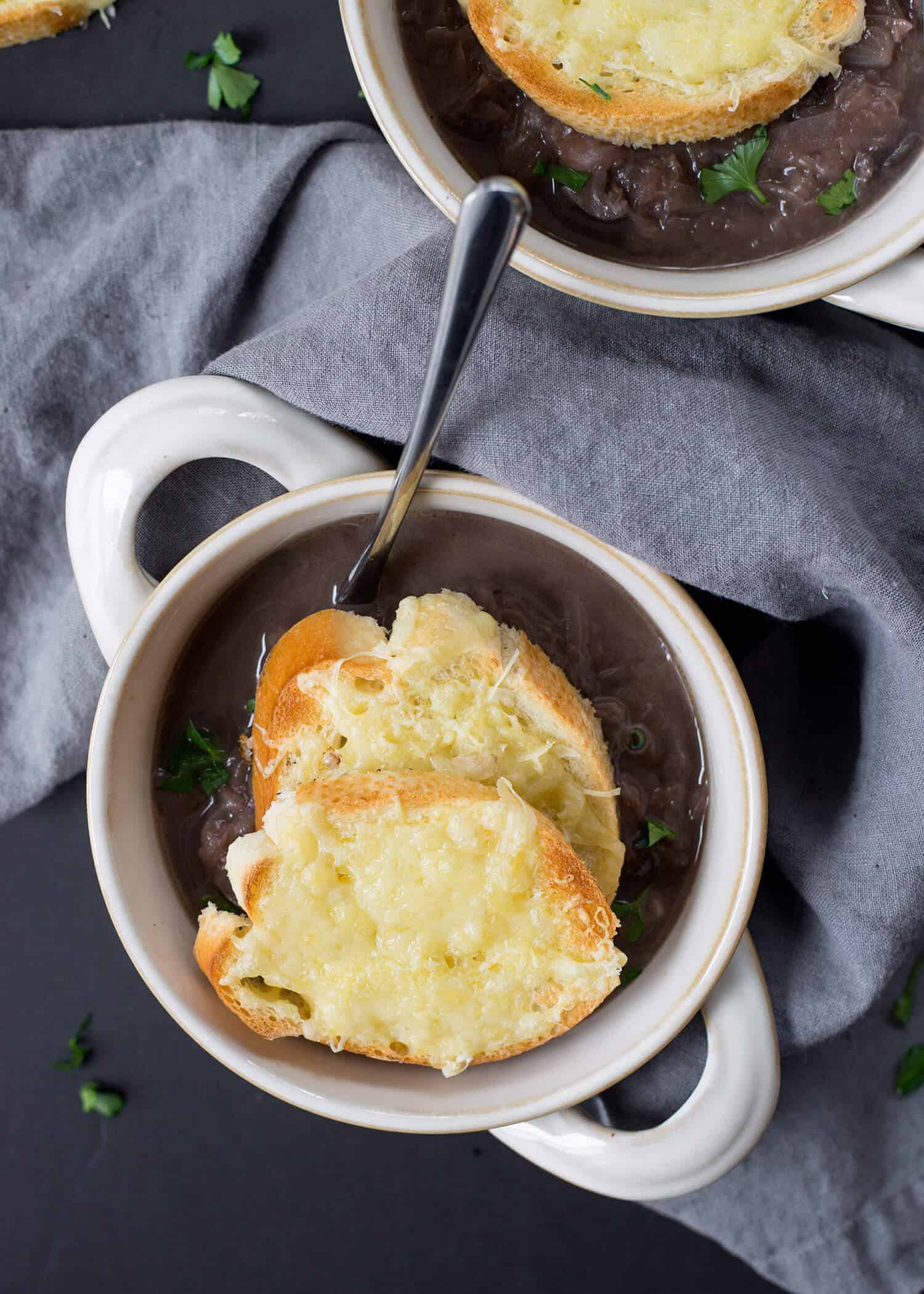 vegetarianfrenchonionmushroomsoup1 Delish Knowledge