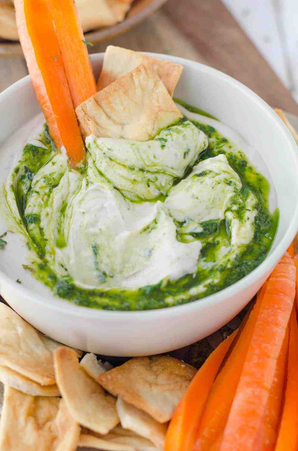 White Bean Hummus With Basil Oil Drizzle! This Low-Fat Hummus Is Bursting With Fresh Flavor, Perfect As A Dip Or Spread On Sandwiches. Vegan And Glutenfree | Www.delishknowledge.com