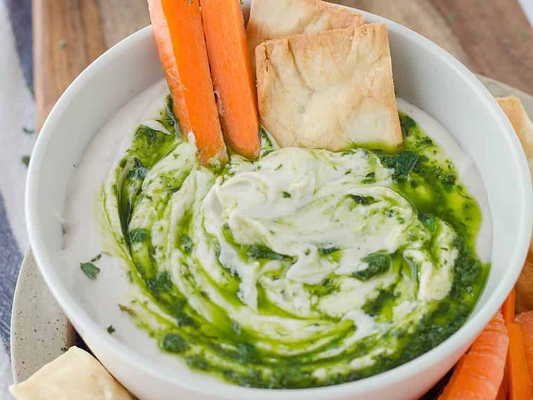 White Bean Hummus With Basil Oil Drizzle! This Low-Fat Hummus Is Bursting With Fresh Flavor, Perfect As A Dip Or Spread On Sandwiches. Vegan And Glutenfree | Www.delishknowledge.com
