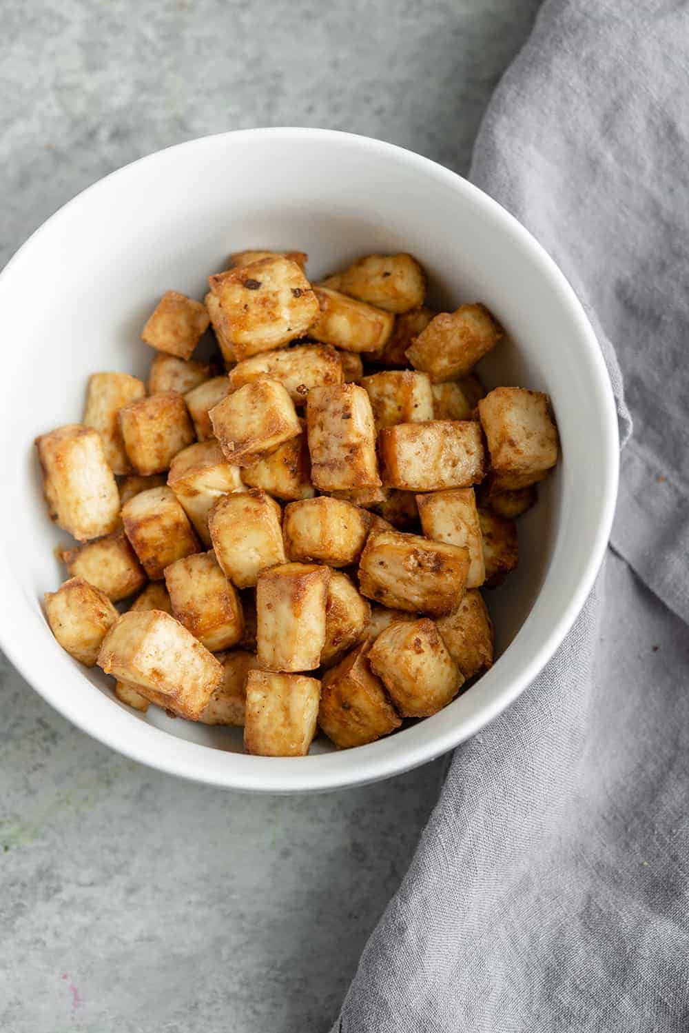 Crispy Air Fryer Tofu