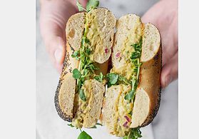 avocado chickpea salad sandwich