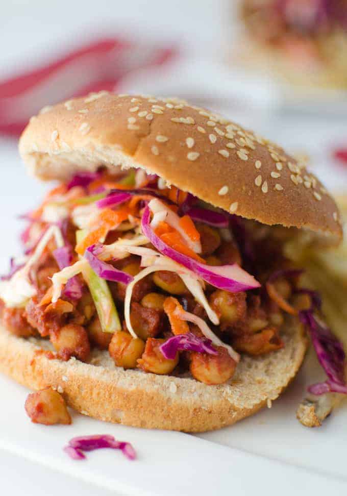 Vegan Bbq! Chickpeas Smothered In A Smoky, Spicy Bbq Sauce Topped With A Healthy, Dairy-Free Rainbow Slaw. Perfect Football Appetizers Or Weekend Lunch! 