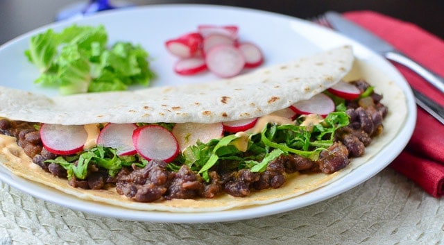 black bean tacos with spicy cashew cheese