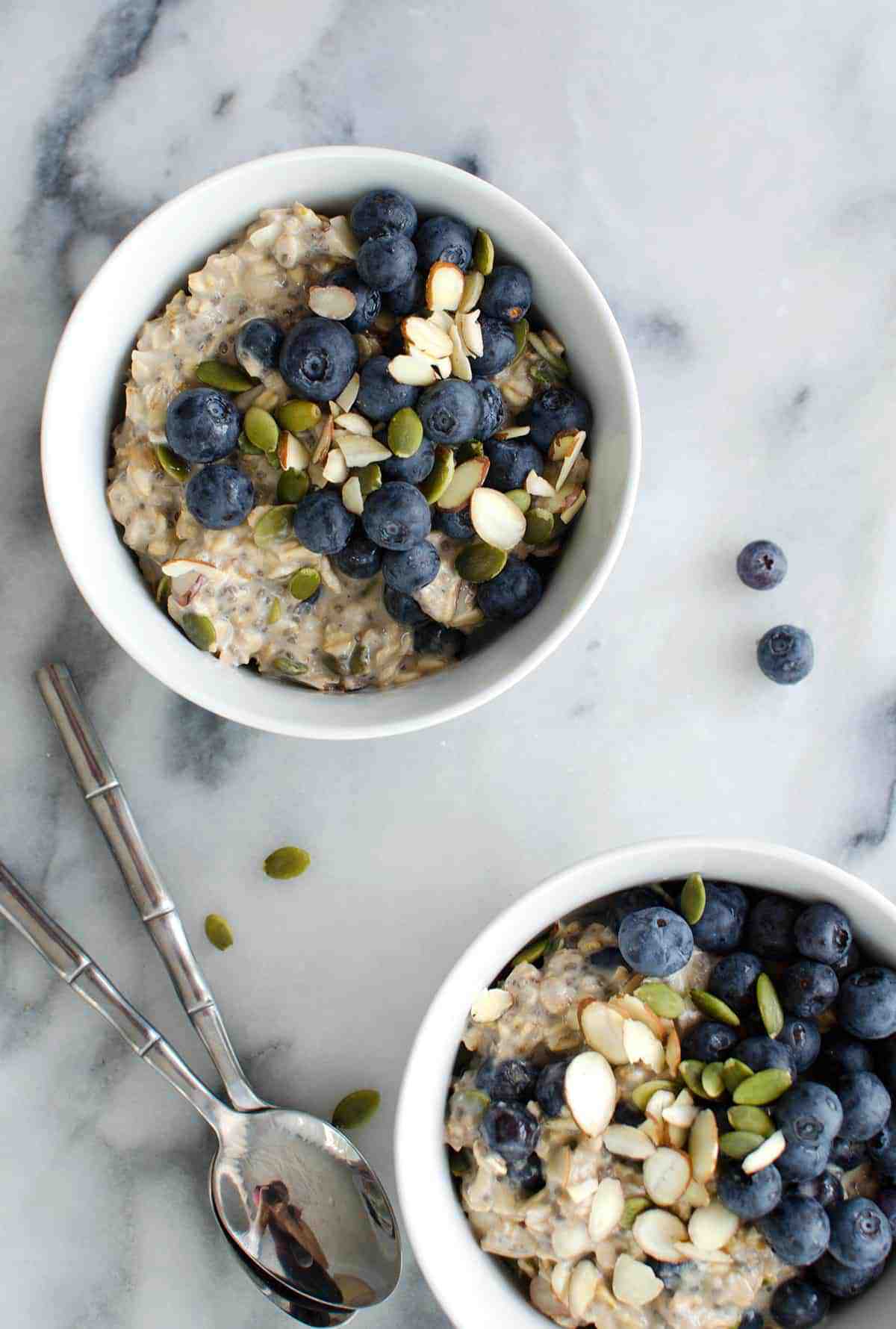 Blueberry Muesli! A Healthy, Vegan And Gluten-Free Breakfast That'S Packed With Fiber And Nutrition. So Simple To Make! | Www.delishknowledge.com