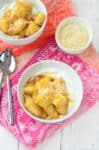 Caramelized Pineapple Yogurt Bowls! You've gotta try these, so simple just 6 ingredients. Caramelized Coconut Pineapple over creamy yogurt. #vegetarian #healthy | www.delishknowledge.com