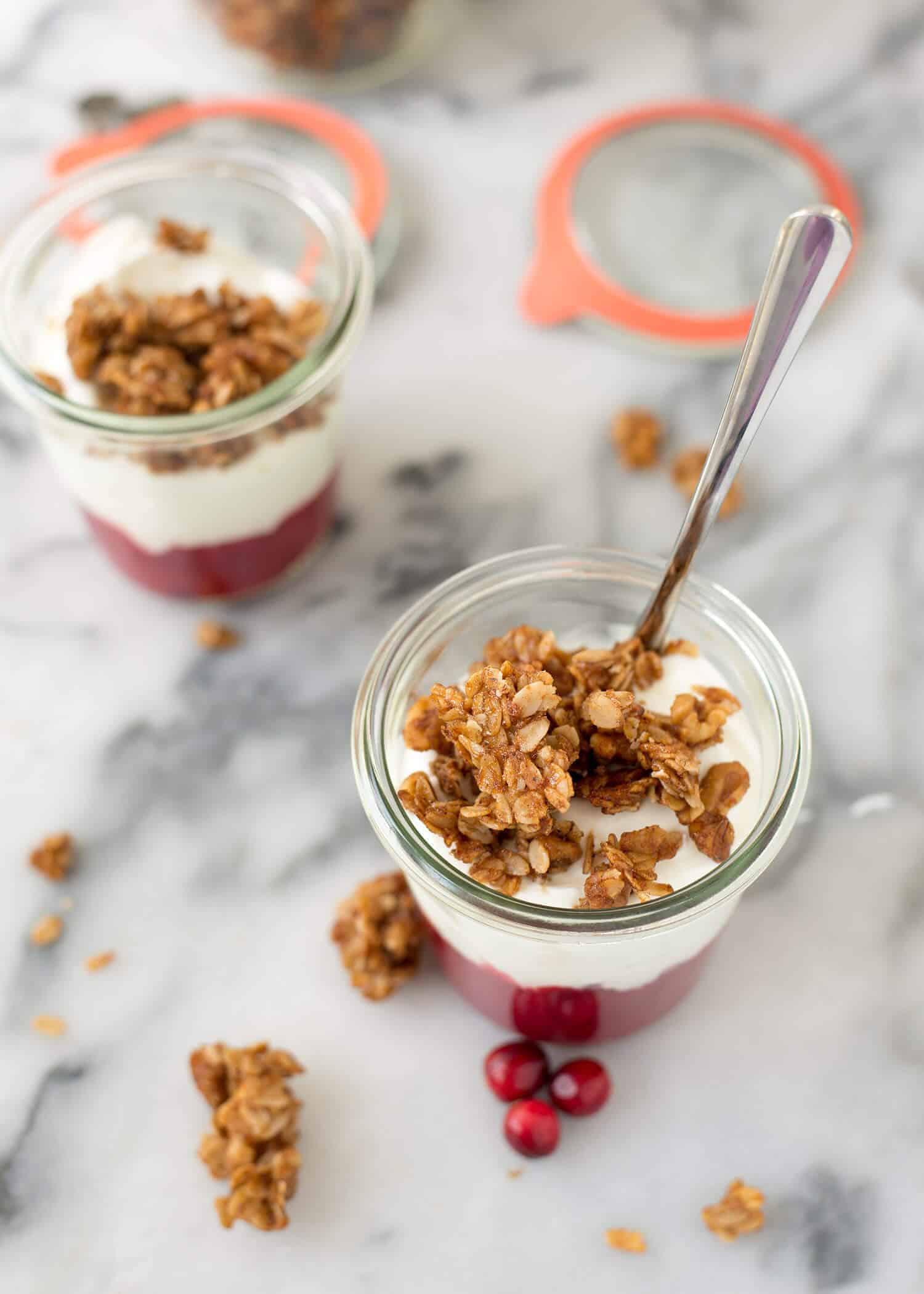 Cranberry Breakfast Parfaits! Layers Of Cranberry Orange Compote, Greek Yogurt And Homemade Spiced Granola. Super Easy And Perfect For Busy Weekdays. | Www.delishknowledge.com