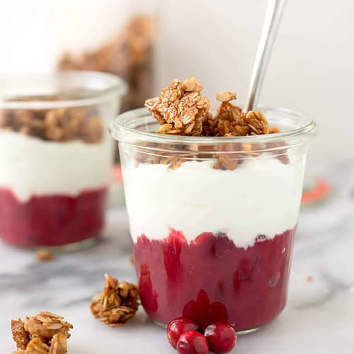 Cranberry Breakfast Parfaits! Layers Of Cranberry Orange Compote, Greek Yogurt And Homemade Spiced Granola. Super Easy And Perfect For Busy Weekdays. | Www.delishknowledge.com