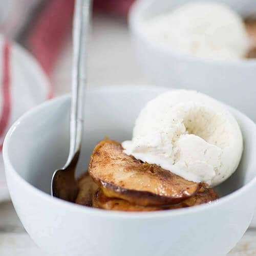 Easy Baked Apples 6 Simple Baked Apples! These Are So Easy And Only 3 Ingredients! A Healthy Snack Or Dessert. Top With Ice Cream Or Yogurt. | Delishknowledge.com