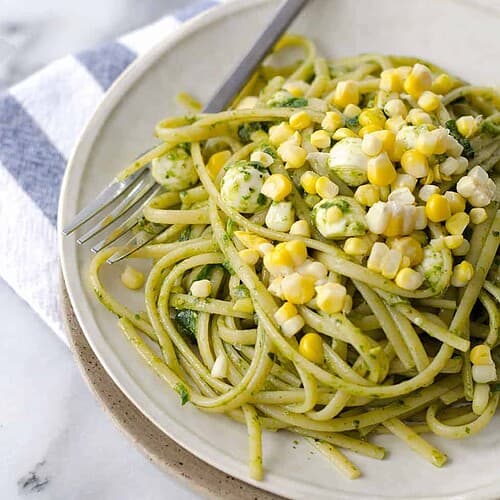 Fettuccini With Arugula Pesto And Sweet Corn- The Perfect Pasta For Summer! Ready In Just 20 Minutes! Vegetarian, Easily Vegan. | Www.delishknowledge.com