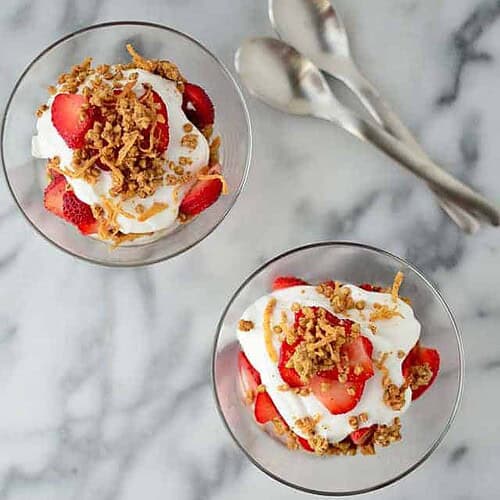 Healthy Berry Parfaits