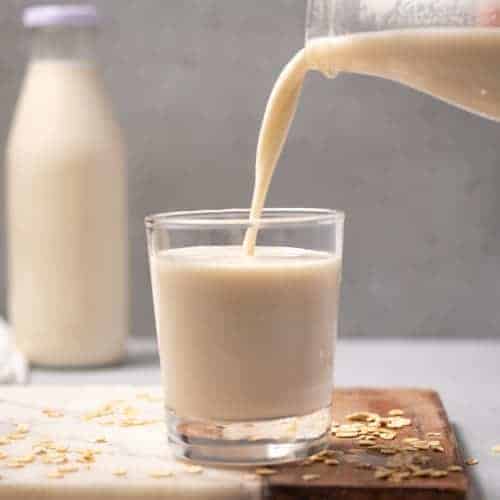 5 Minute Homemade Oat Milk Recipe - DelishKnowledge