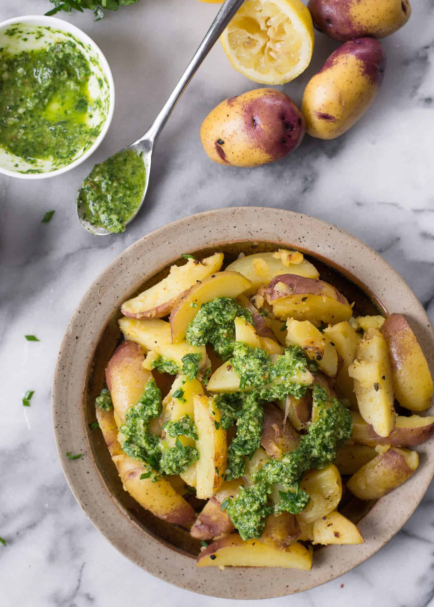 Lemon Pan-Fried Potatoes With Chive Pesto. The Perfect Side Dish For The Holidays. Vegan And Gluten-Free. | Www.delishknowledge.com