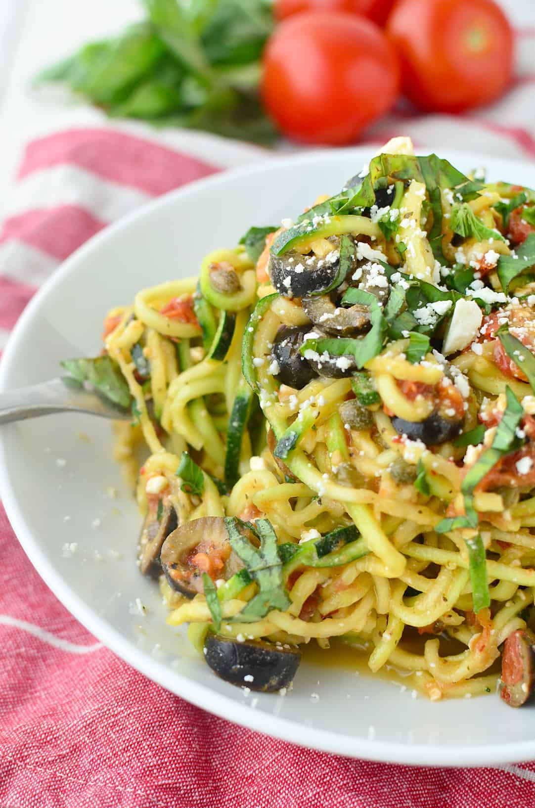 Mediterranean Zucchini Noodles! You Are Going To Love These Easy, Low-Carb Noodles. #Zoodles #Healthy #Vegetarian | Www.delishknowledge.com