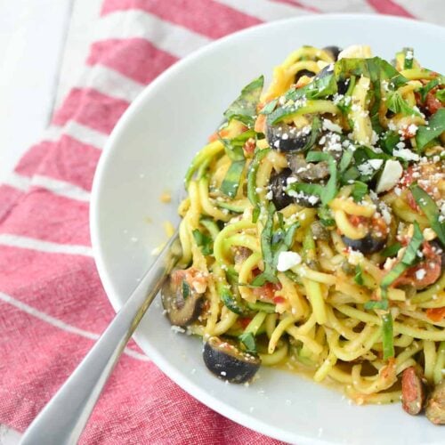 Mediterranean Zucchini Noodles 7 Mediterranean Zucchini Noodles! You Are Going To Love These Easy, Low-Carb Noodles. #Zoodles #Healthy #Vegetarian | Www.delishknowledge.com