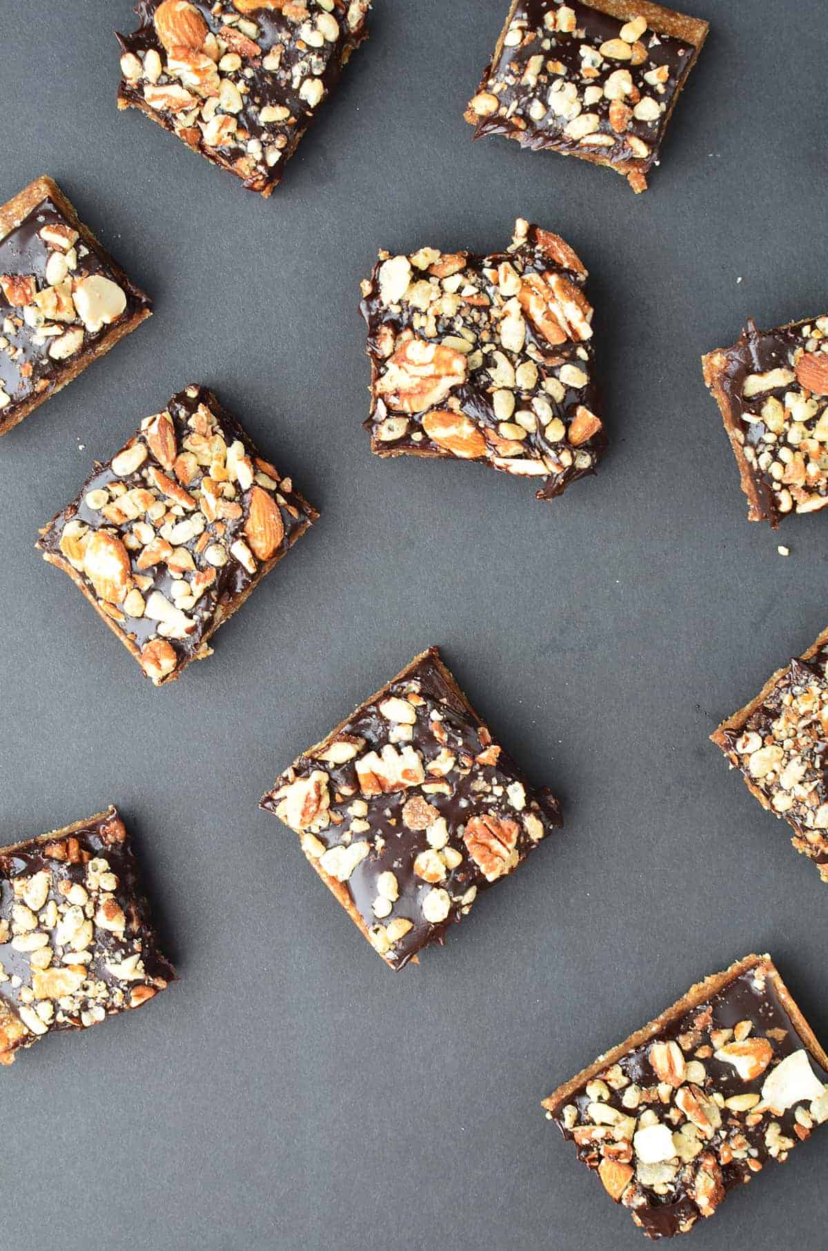 You'Ve Never Had Brownies Like This Before! Almost Raw Blondie Brownies With Chocolate Frosting. Gluten-Free And Vegan | Www.delishknowledge.com