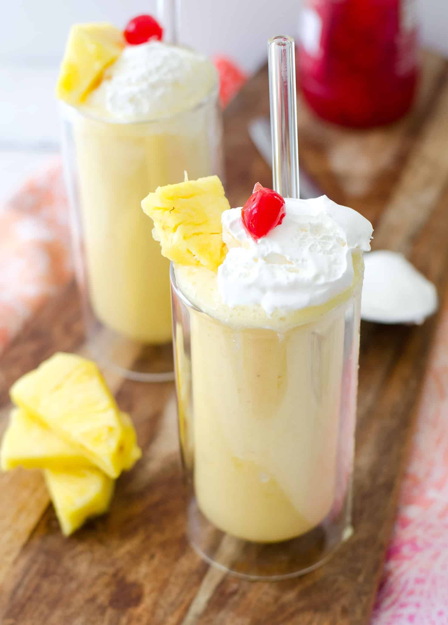 Pina Colada Smoothie! This refreshing smoothie is perfect for hot summer days- with or without rum! Vegan, dairy-free and gluten-free | www.delishknowledge.com