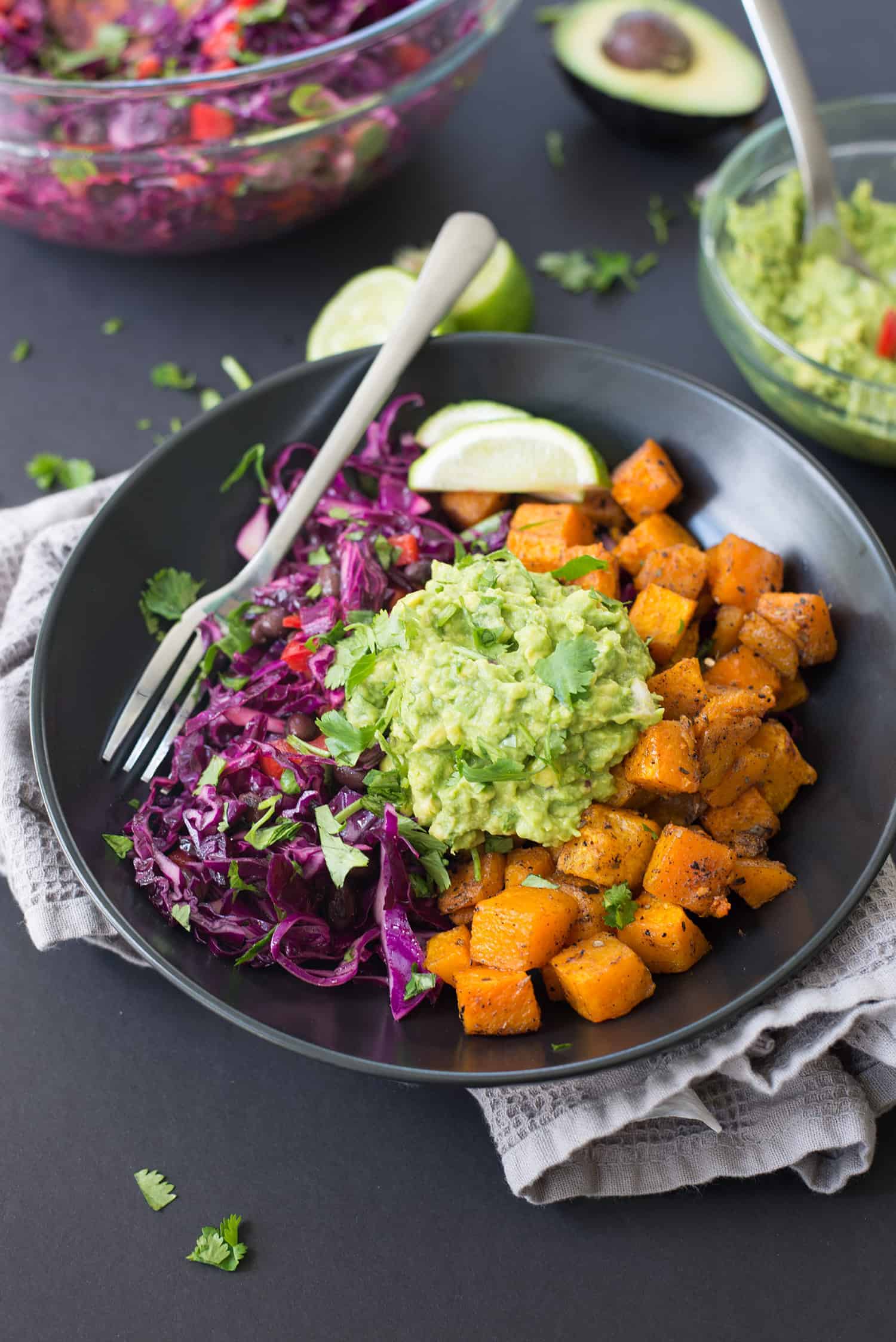 Roasted Butternut Squash Burrito Bowls! You Will Love These Gluten-Free And Vegan Burrito Bowls. Roasted And Spiced Butternut Squash Cubes, Black Bean And Cabbage Slaw With Homemade Guacamole. Vegan &Amp; Gluten-Free | Www.delishknowledge.com