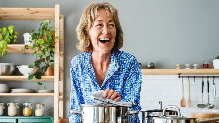 Beautiful,Mature,Senior,Woman,At,Home,,Domestic,Life,And,Leisure