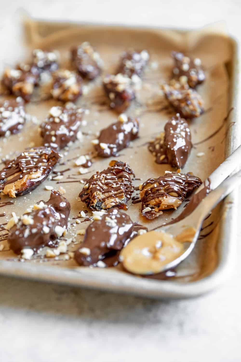 Chocolate Covered Snickers Date Bites 5 Chocolate Peanut Dates