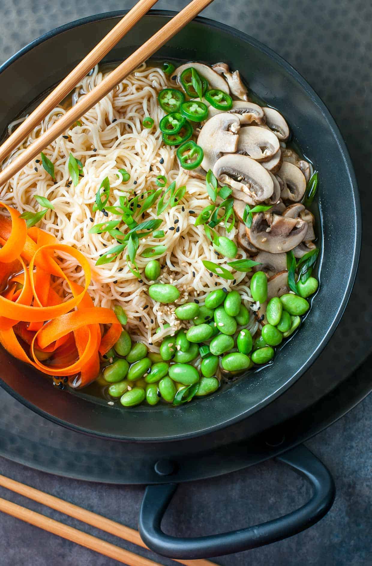 Vegan Ramen Bowls With Edamame