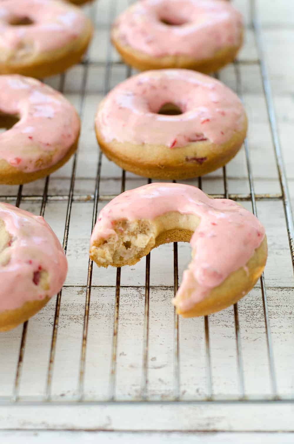 Vegan Strawberry Shortcake Donuts! Strawberry donuts with strawberry frosting! You have to try these- perfect for Spring! | www.delishknowledge.com