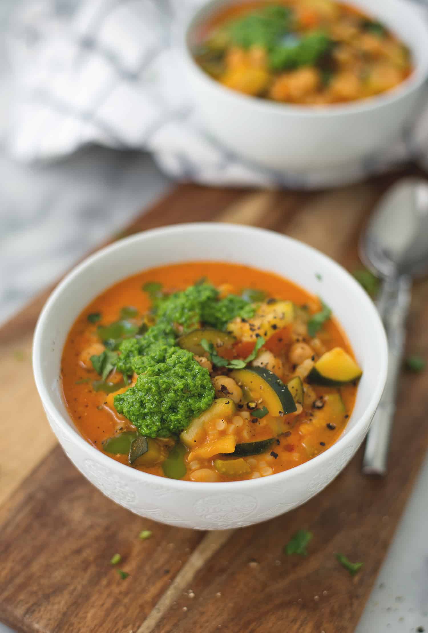 Late Summer Minestrone With Basil Pesto Swirl! A Cheaters Vegetable Minestrone Made With Pacific Food'S Vegan Creamy Tomato Soup And Vegetable Broth. Filled With Fresh Vegetables, Beans And Topped With A Fresh Basil-Oil Swirl. Vegan And Gluten-Free | Www.delishknowledge.com