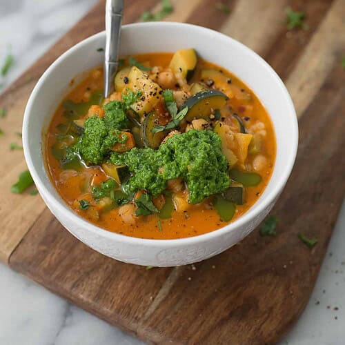 Late Summer Minestrone with Basil Pesto Swirl 7 Late Summer Minestrone With Basil Pesto Swirl! A Cheaters Vegetable Minestrone Made With Pacific Food'S Vegan Creamy Tomato Soup And Vegetable Broth. Filled With Fresh Vegetables, Beans And Topped With A Fresh Basil-Oil Swirl. Vegan And Gluten-Free | Www.delishknowledge.com