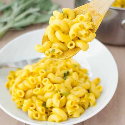 Sweet Potato Sage Mac and Cheese 9 Vegan Mac And Cheese- Made Seasonal By Adding Sage &Amp; Sweet Potato! Cheesy, Savory, And Ready In 30 Minutes Or Less. | Www.delishknowledge.com