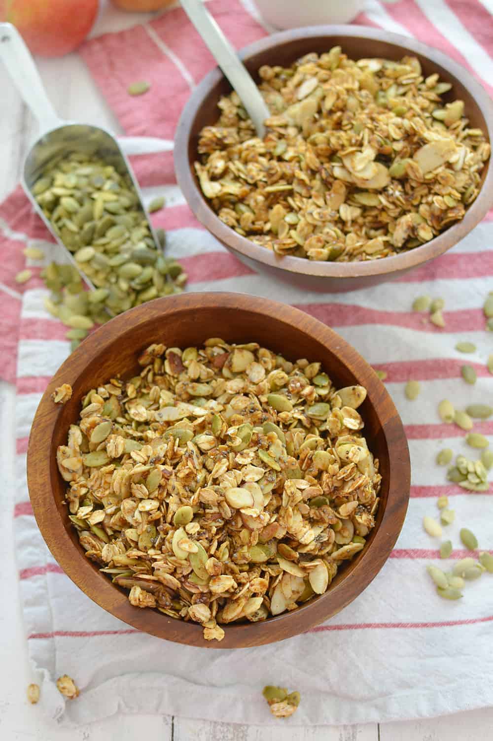 Granola Made Simple- And Healthy! Skillet Pumpkin Granola- Ready In Just 10 Minutes! Cook Everything On The Stove And Enjoy. Vegan And Glutenfree. | Www.delishknowledge.com