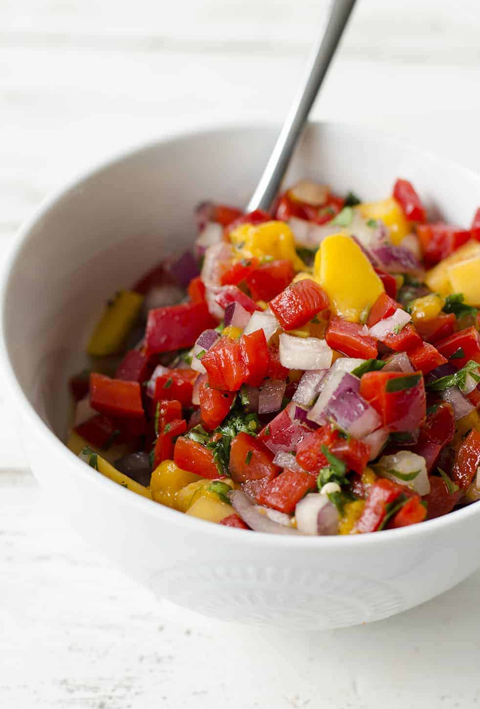 Tropical Tofu Tacos With Mango Salsa! Jerk Seasoned Tofu With Quick Mango Salsa, Shredded Cabbage And Sliced Avocado. | Www.delishknowledge.com