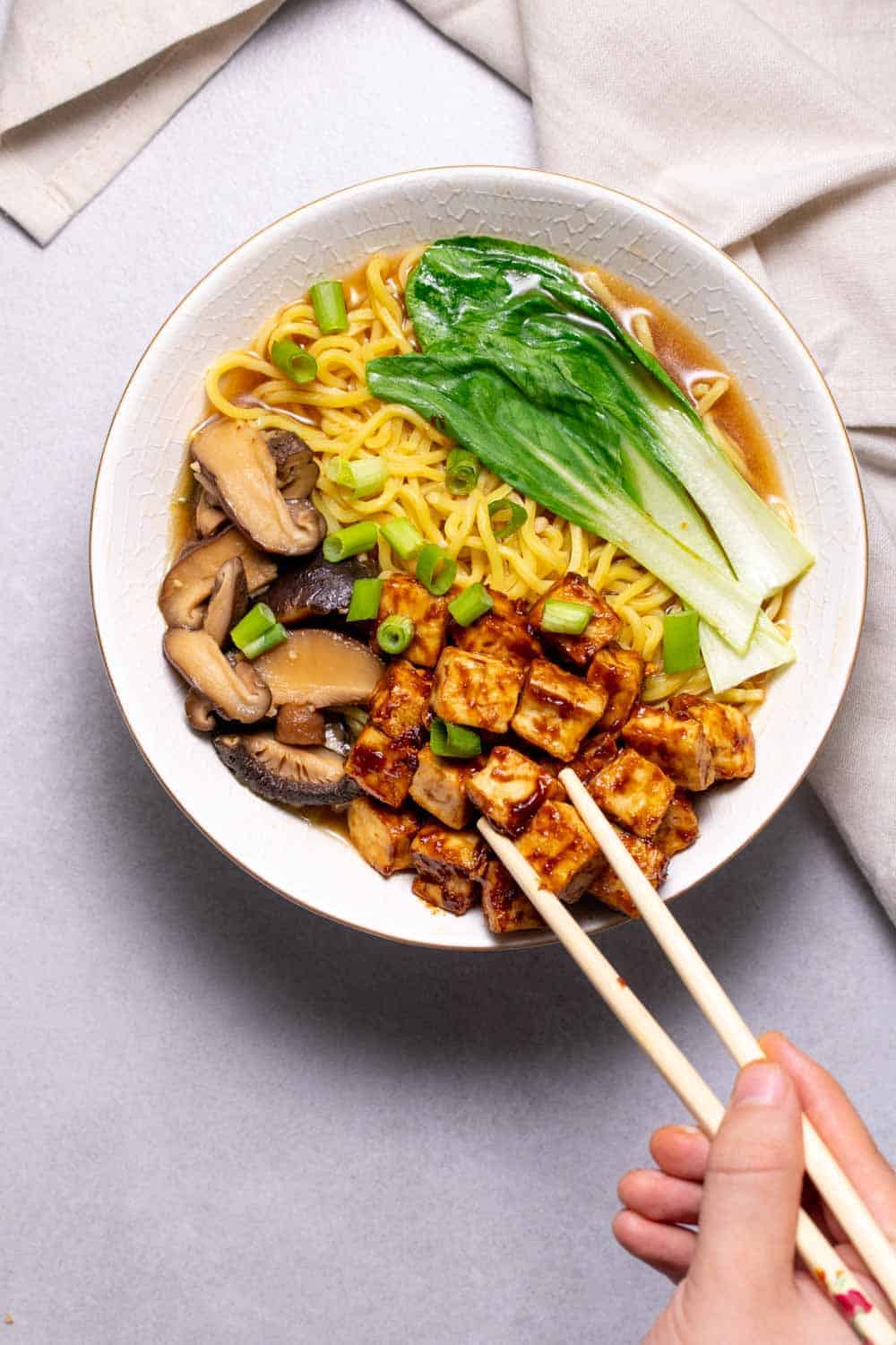 Easy Vegan Ramen 