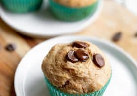 Healthy Banana Chocolate Chip Muffins