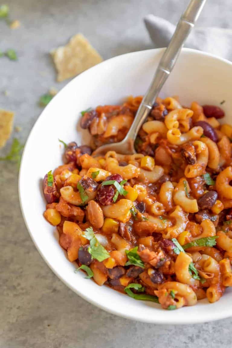 One Pot Vegan Chili Mac Delish Knowledge
