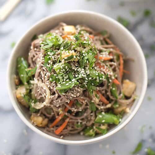 Vegan Sesame Noodle Bowl 5 Vegan Sesame Noodle Bowl! Soba Noodles Covered In A Ginger-Sesame Sauce With Lots Of Vegetables And Crispy Tofu! Vegan | Www.delishknowledge.com