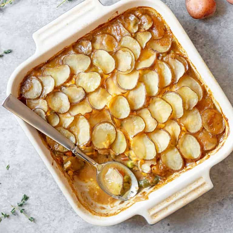 Vegetable Pot Pie With Scalloped Potato Crust